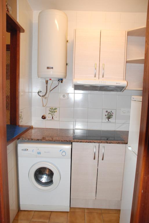 Apartamentos Paradis Palmyra Salou Oda fotoğraf